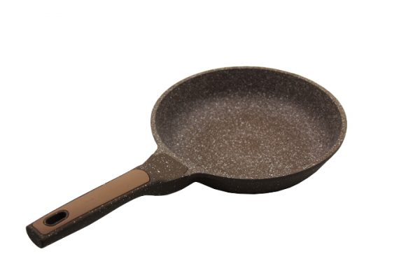 Fry-Pan-Non-Stick-Scratch-resistant-1-e1513736451632.jpg